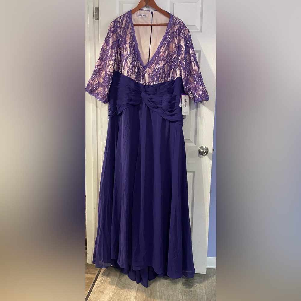 JJ’s house Plus size Formal ball Gown empire waists NEW with tags
